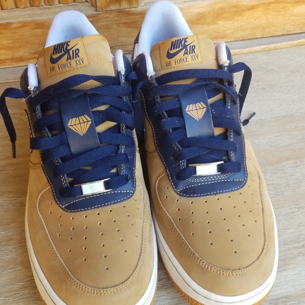 Nike Air Force 1 25th Anniversary (2007)